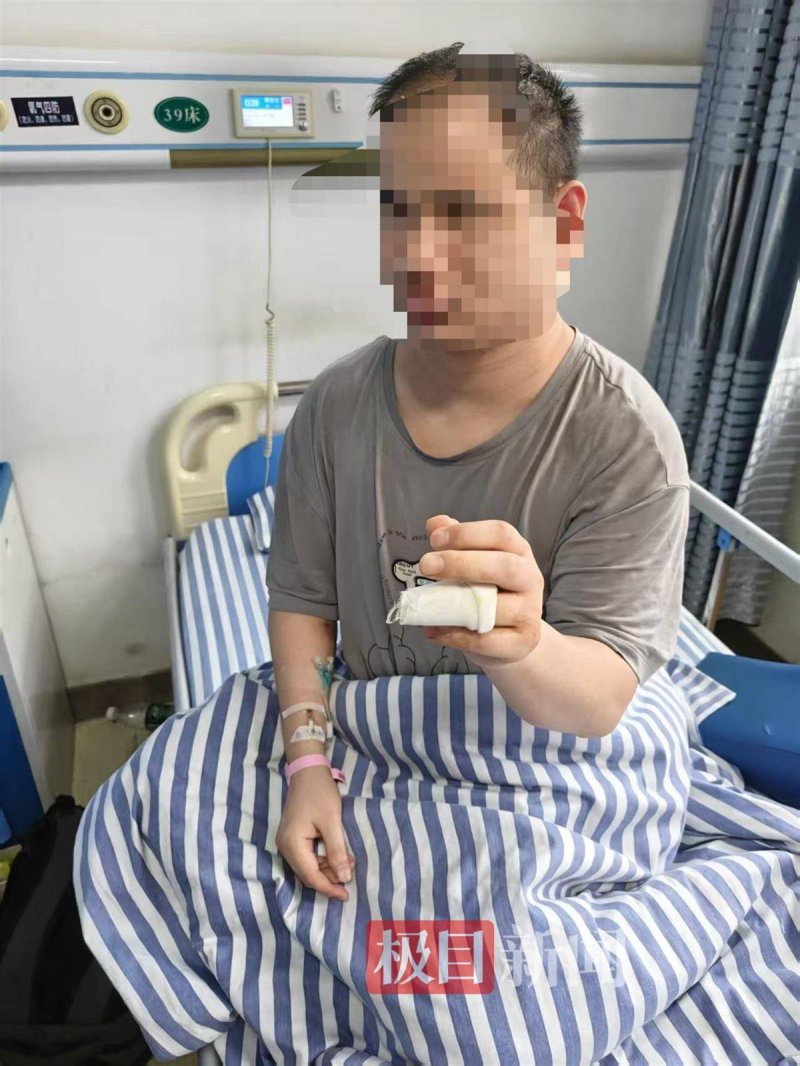 “奋进新时代”主题成就展在京开幕